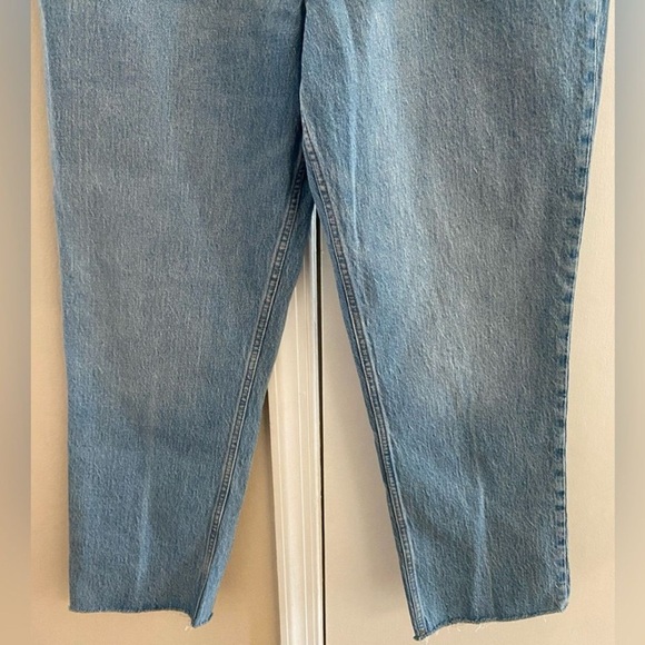 Abercrombie & Fitch curve love the 90’s straight mid rise Jeans Sz 32 NWT - Picture 4 of 7